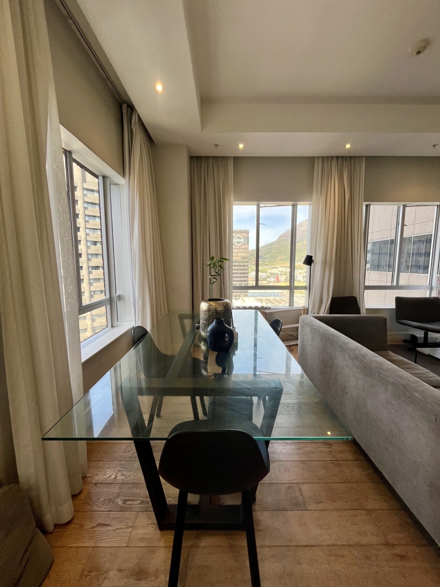 2 Bedroom Property for Sale in Cape Town City Centre Western Cape